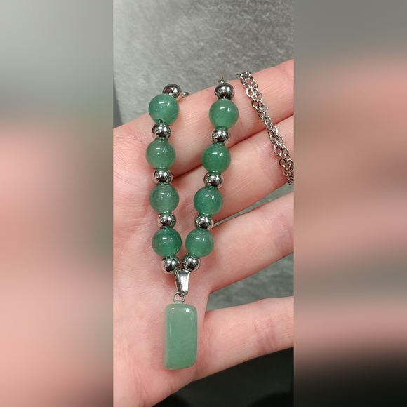 Green Aventurine Necklace Natural Gemstone Crystal Pendant Stainless-Steel Chain - Picture 14 of 15